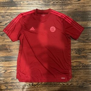 Bayern Munich Adidas Training Shirt - XL